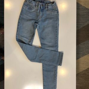 Brand new, girls size 8 GAP Jeggings